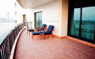 Park Apartments Dubai,An Edge By Rotana Hotel Экстерьер фото