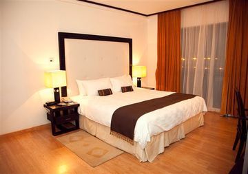 Park Apartments Dubai,An Edge By Rotana Hotel Экстерьер фото